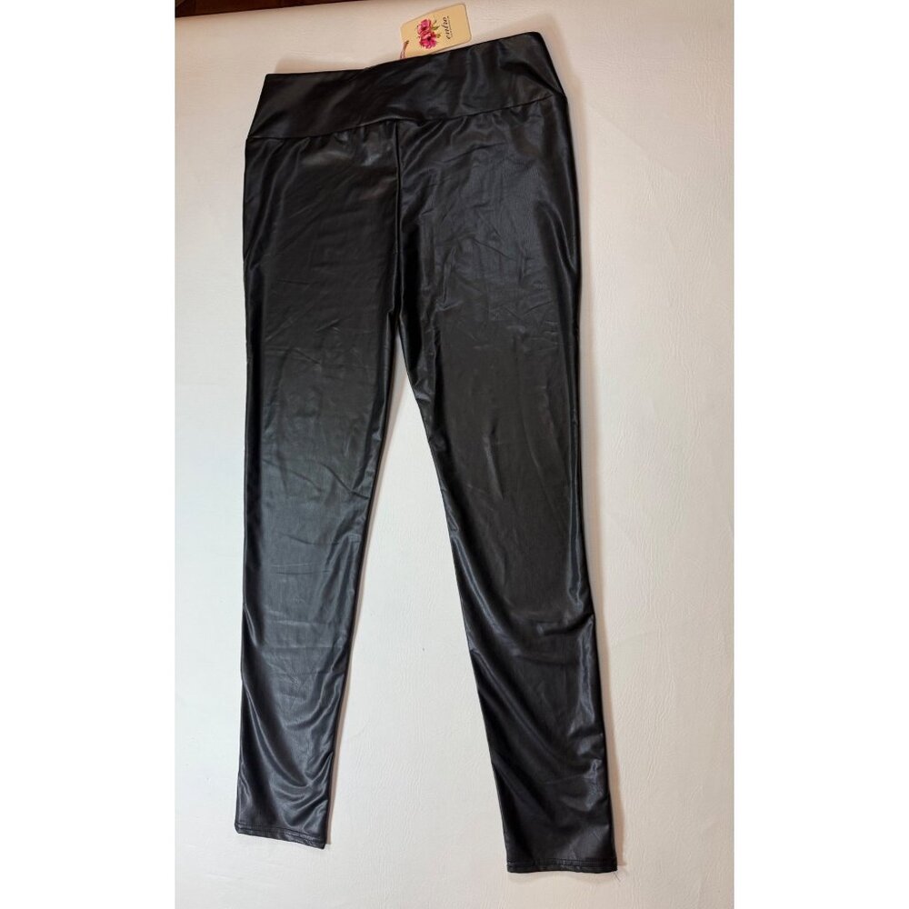 NWT Entro Faux Leather Black Leggings Women’s Size L Stretchy Fit (bin ii211)